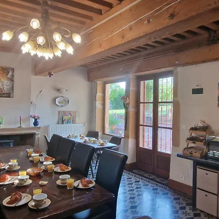 Le Relais Des Dames 3* Neuville-sur-Saône