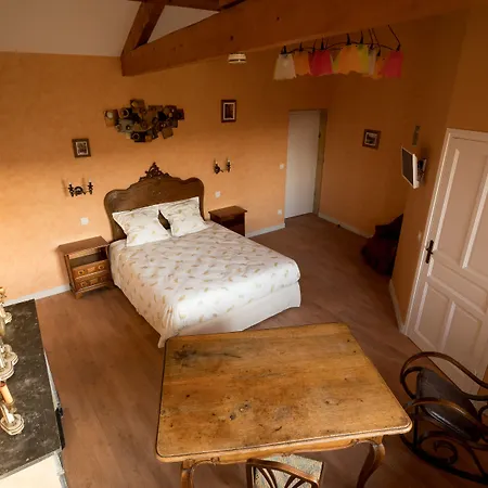 Le Relais Des Dames 3* Neuville-sur-Saone