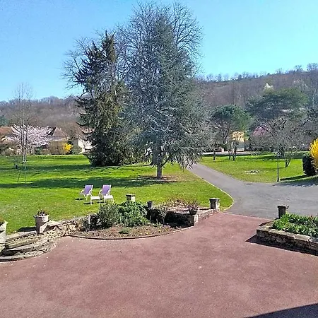 Le Relais Des Dames Bed & Breakfast 3*